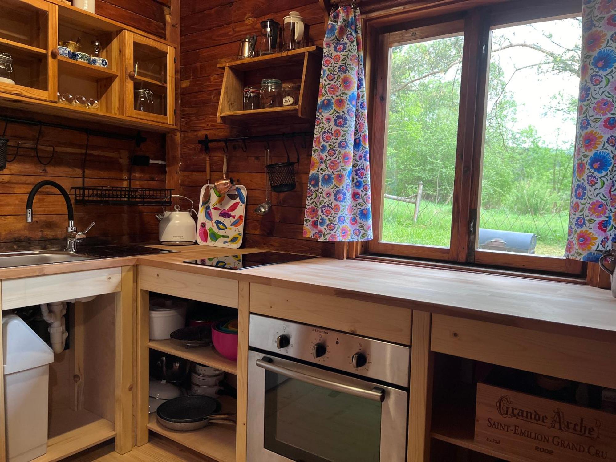 Drewniany Domek Bb Nad Rzeka Powrożnik Esterno foto