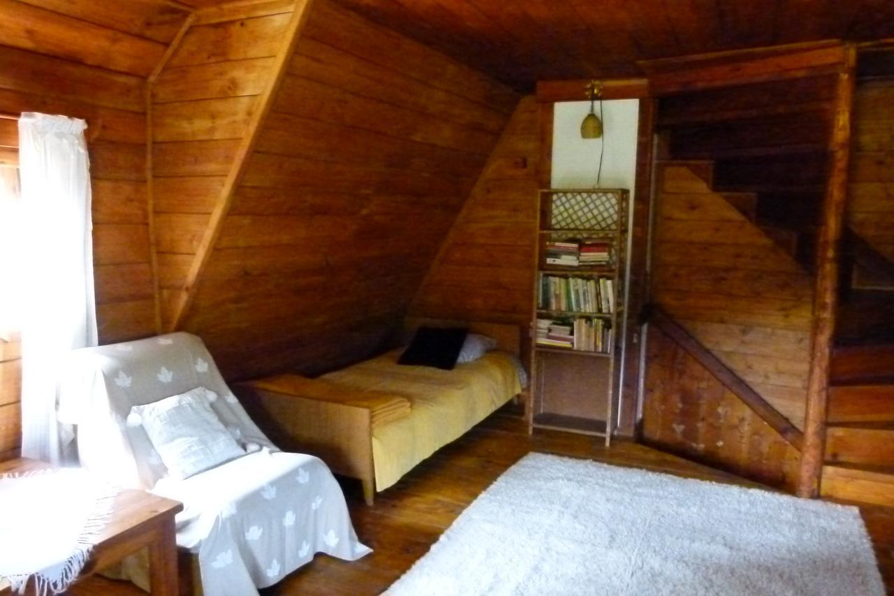Drewniany Domek Bb Nad Rzeka Powrożnik Esterno foto